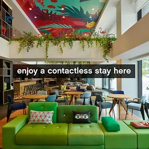 sky-express-hotel.kualalumpurs-hotels.com/