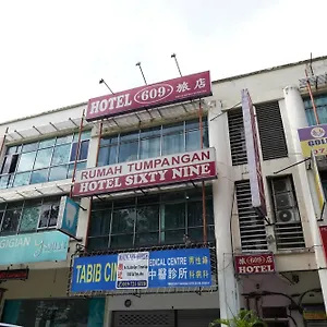 Otel Sixty Nine, Johor Bahru